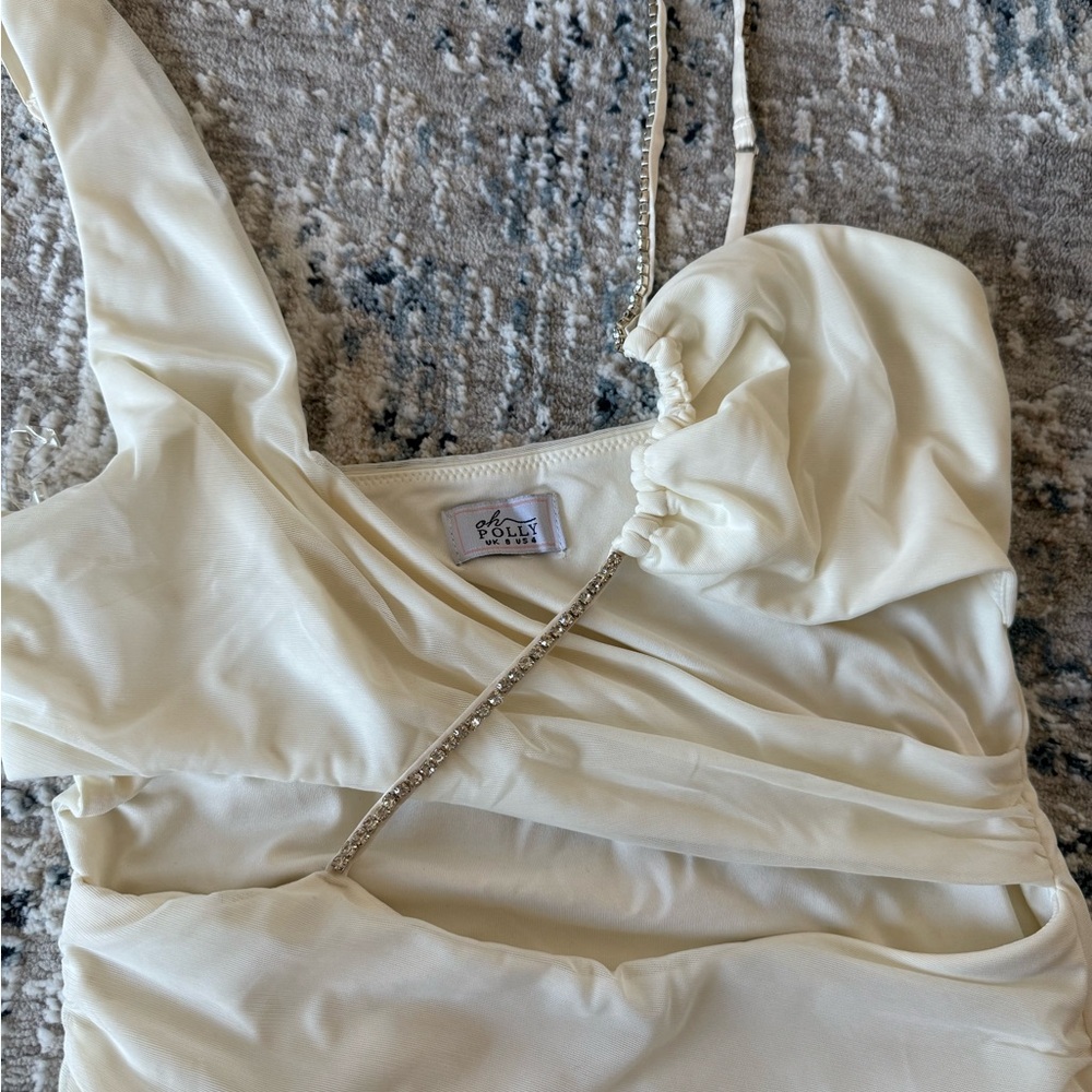 Oh Polly Cream Ruched Bodycon Dress - Picture 2 of 4